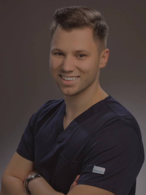 Dr. Poncz Róbert fogorvos